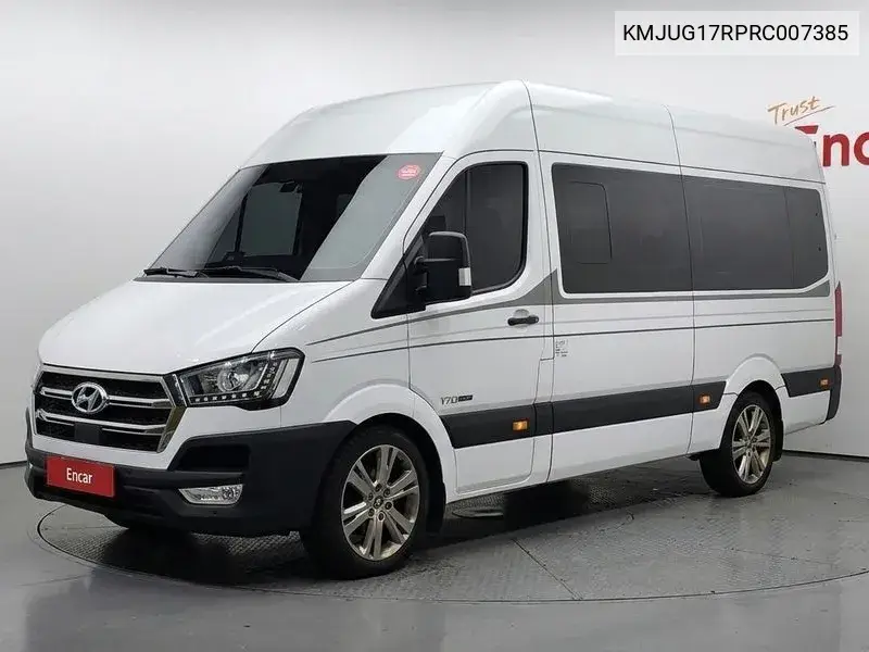 2024 Solati 15-Seater Luxury