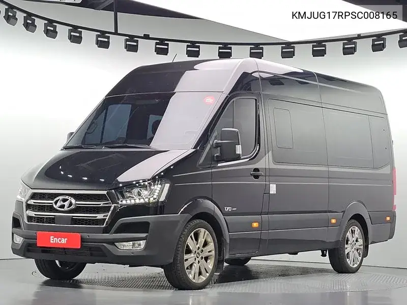 2025 Solati 15-Seater Luxury