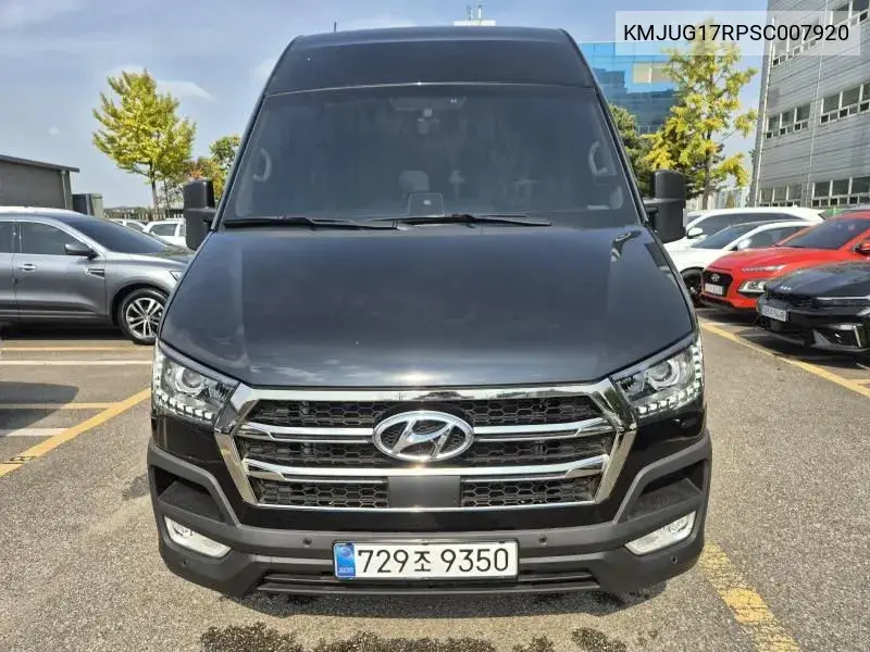 2025 Solati 15-Seater Luxury