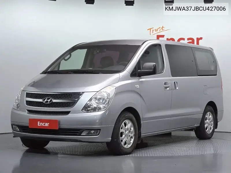 2012 Grand Starex 11-Seater Wagon Cvx Luxury