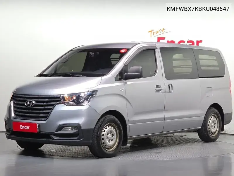 2018 The New Grand Starex Van 3-Seater Style