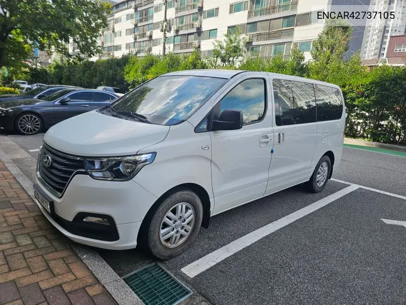 2019 The New Grand Starex Van 5-Seater Modern