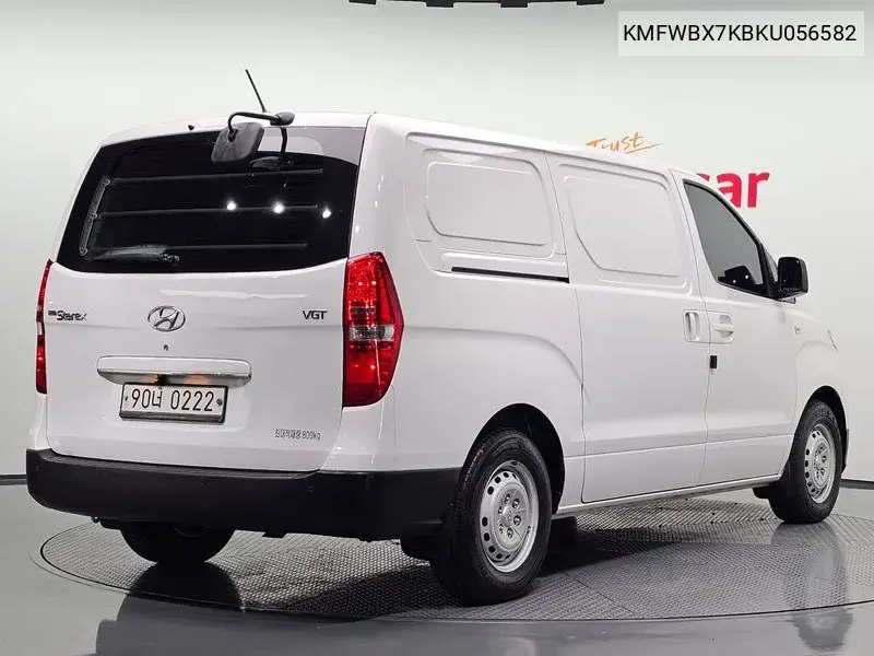 2019 The New Grand Starex Van 3-Seater Style