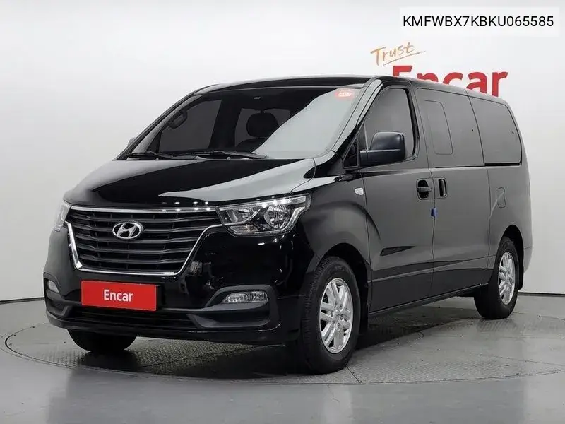 2019 The New Grand Starex Van 5-Seater Modern