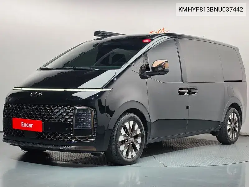 2021 Staria L3.5 Lounge 9-Seater Inspiration