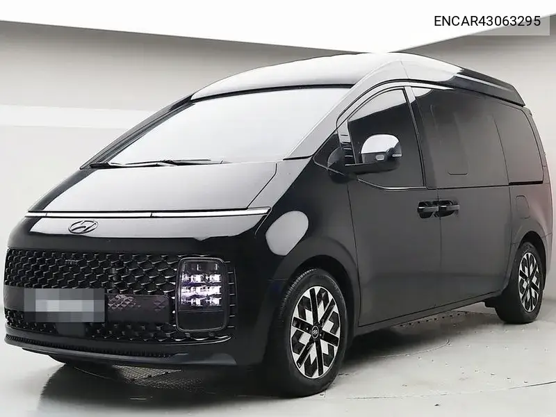 2023 Staria Lounge 9-Seater Limousine