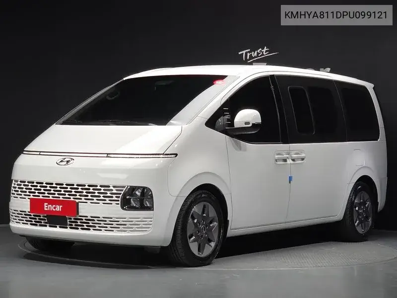 2023 Staria 4Wd Tourer 9-Seater Modern