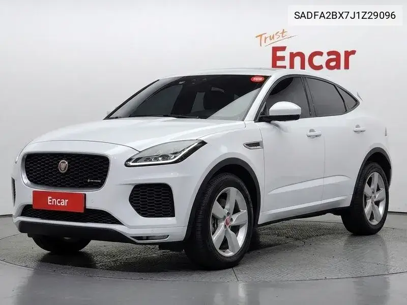 2018 E-Pace P250 R-Dynamic Se