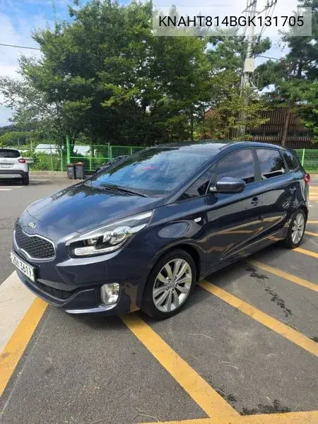2015 All-New Carens 2.0 Lpi Trendy