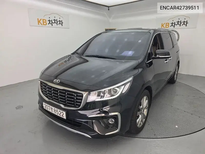 2019 The New Carnival 9-Seater Prestige