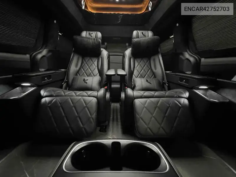 2026 The New Carnival 4Th Generation Hev 9-Seater High Limousine (Specialized Manufacturer)
