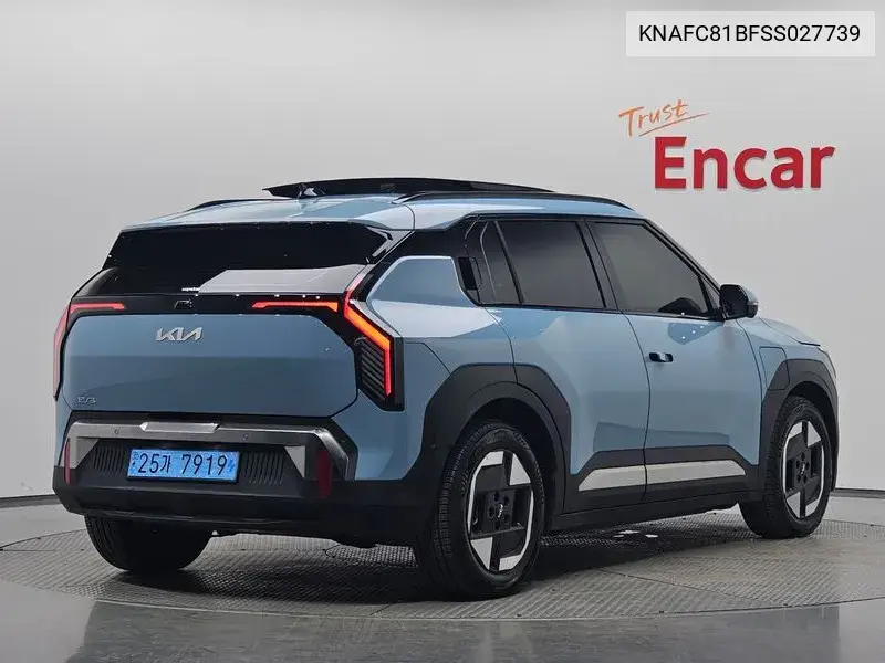 2024 Ev3 Standard 2Wd Earth