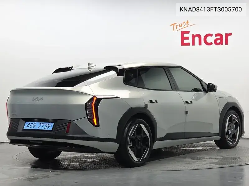 2025 Ev4 Long Range 2Wd Earth