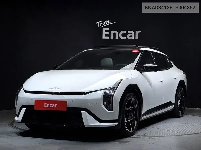 2026 Ev4 Long Range 2Wd Gt Line