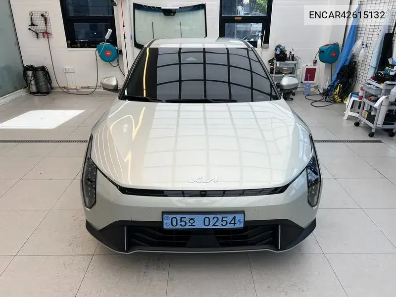 2026 Ev4 Long Range 2Wd Earth