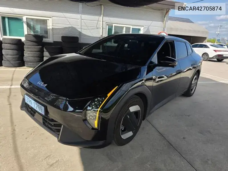 2026 Ev4 Long Range 2Wd Earth