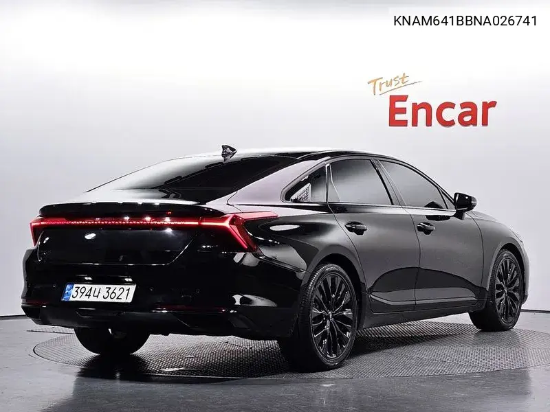 2022 K8 2.5 Gasoline 2Wd Signature
