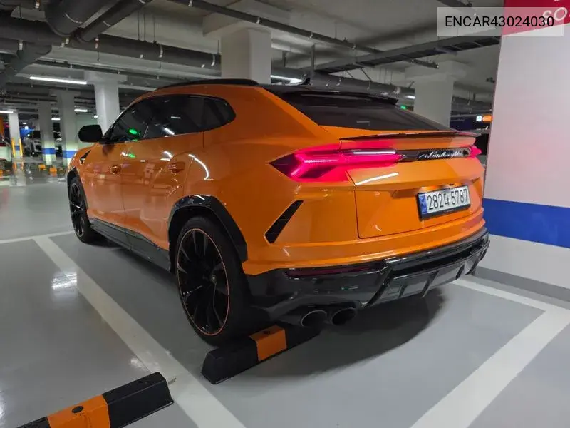 2022 Urus 4.0 V8