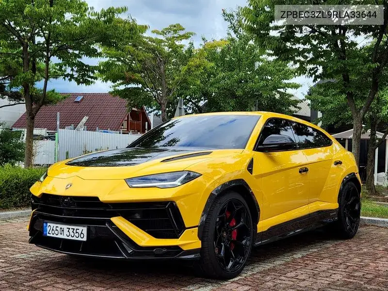 2024 Urus 4.0 V8 Performante