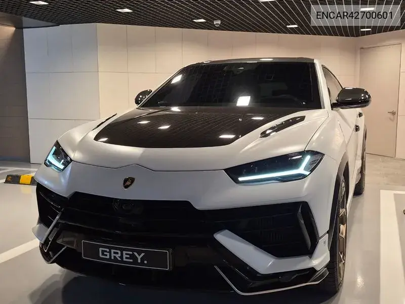 2024 Urus 4.0 V8 Performante