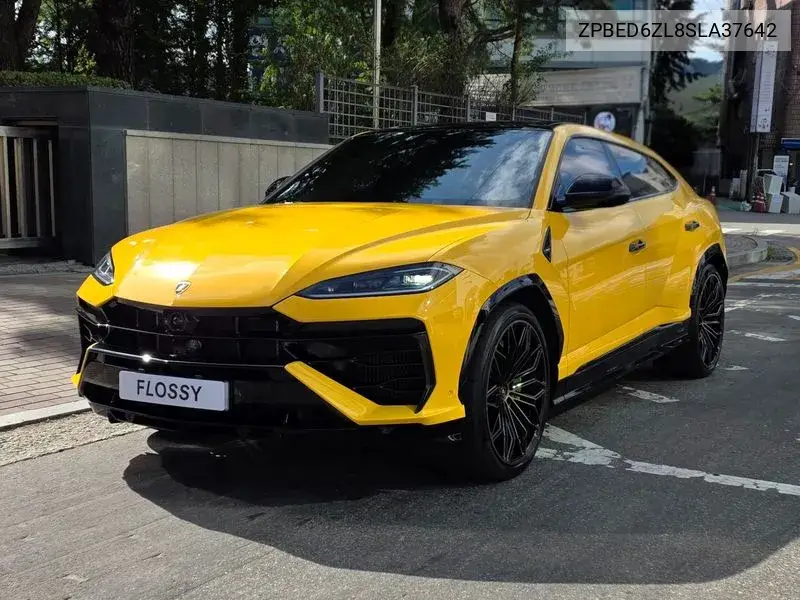 2025 Urus 4.0 V8 Se