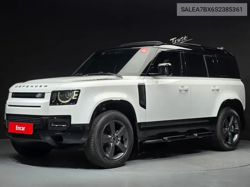 2024 Defender (L663) 110 P300 X-Dynamic Se
