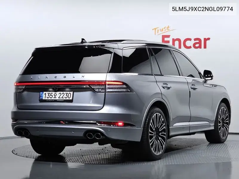 2022 Aviator 2Nd Generation 3.0 Black Label Awd