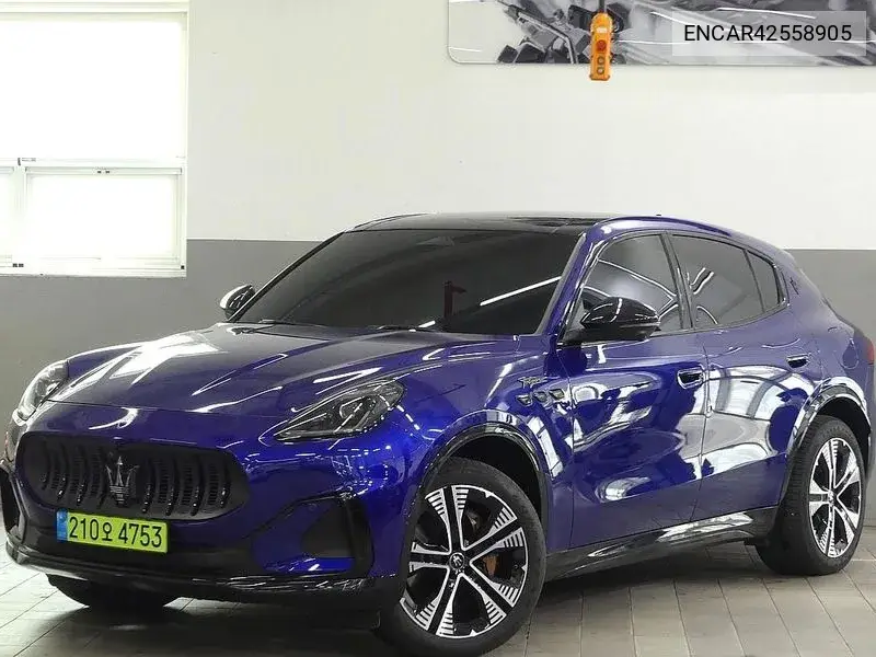 2025 Grecale Awd Folgore