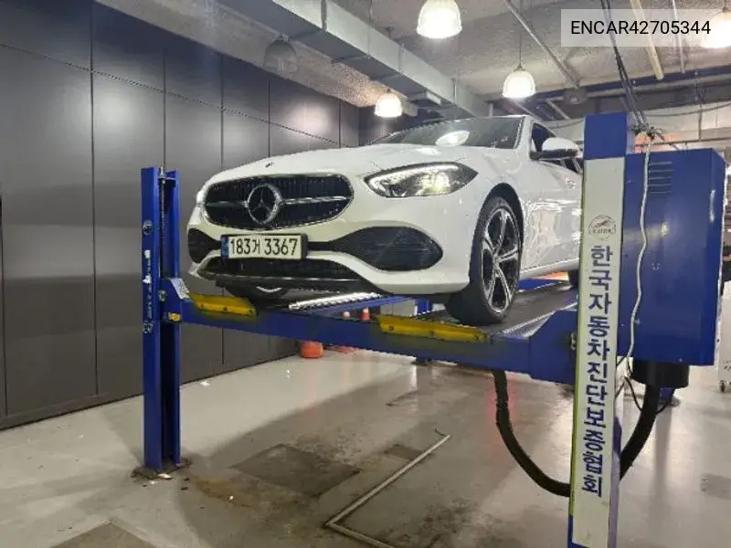 2023 C-Class W206 C300 4Matic Avantgarde