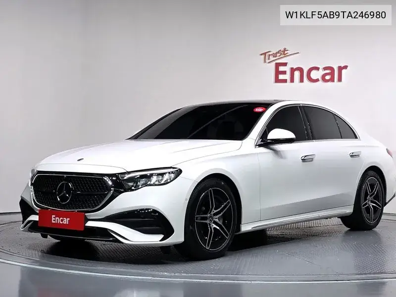 2026 E-Class W214 E200 Amg Line