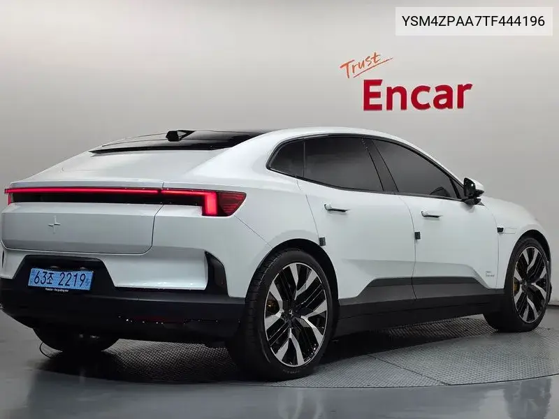 2025 Polestar 4 Long Range Dual Motor