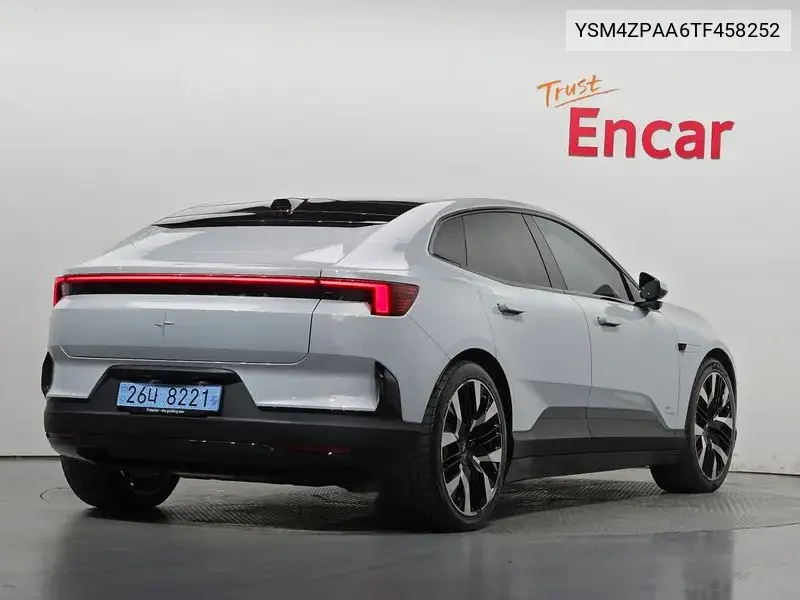 2026 Polestar 4 Long Range Dual Motor