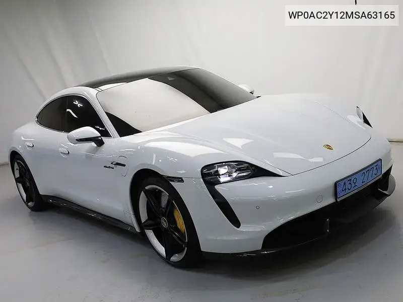2021 Taycan Turbo S