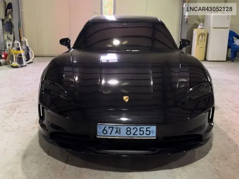 2025 Taycan 4 Cross Turismo