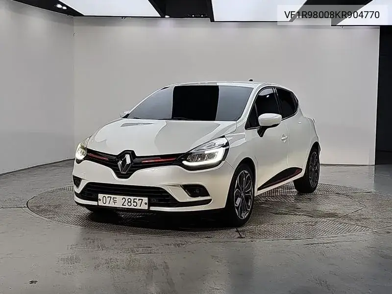 2019 Clio Iconic