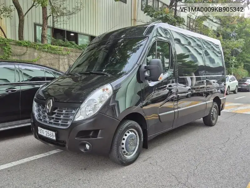 2019 Master 2.3 Van L