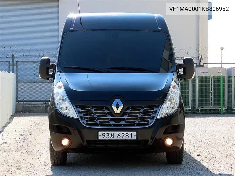 2019 Master 2.3 Van L