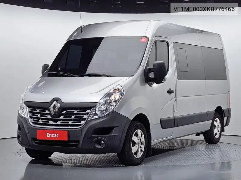 2019 Master 2.3 13-Seater