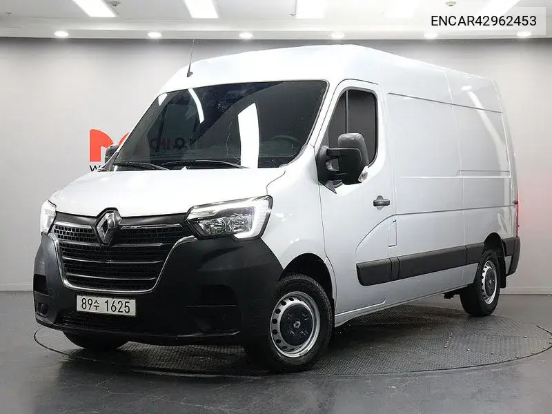 2020 Master 2.3 Van L