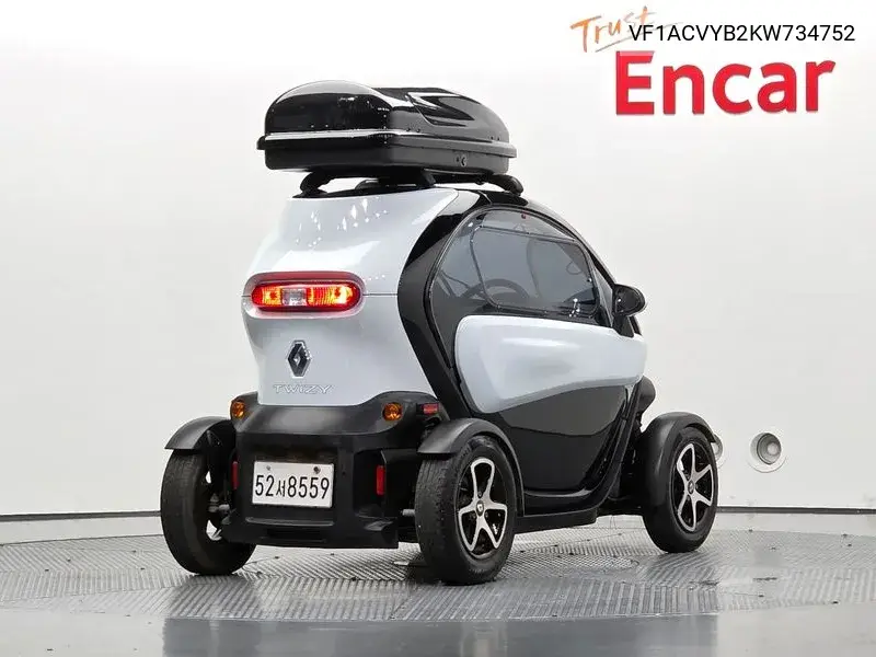 2019 Twizy Intense (2-Seater)