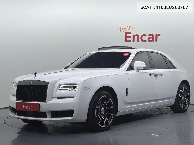 2020 Ghost 6.6 V12 Black Badge