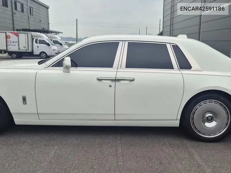 2025 Phantom 6.7 V12