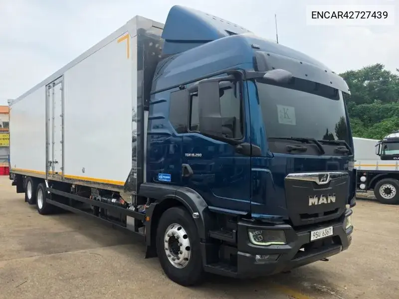 2025 Cargo Truck 6X2
