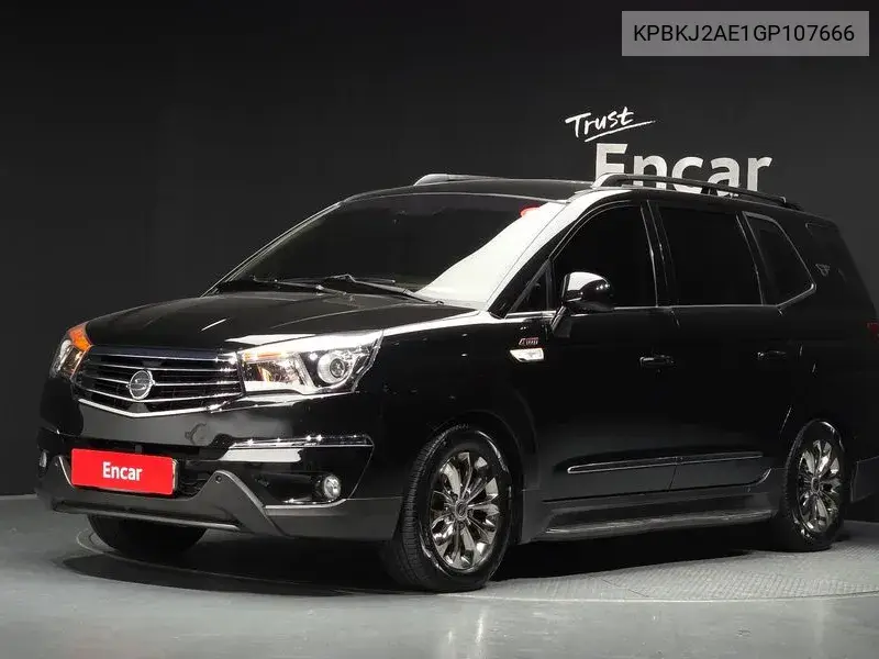 2015 Korando Turismo 4Wd Tx 9-Seater