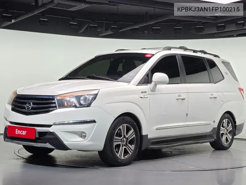 2015 Korando Turismo 4Wd Gt 9-Seater