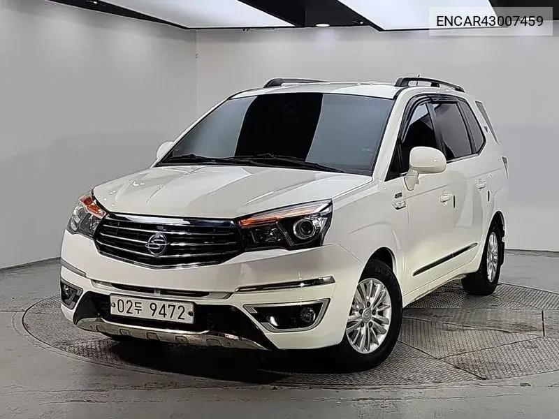2017 Korando Turismo 4Wd Tx 9-Seater