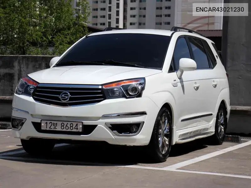 2017 Korando Turismo 4Wd Tx 9-Seater