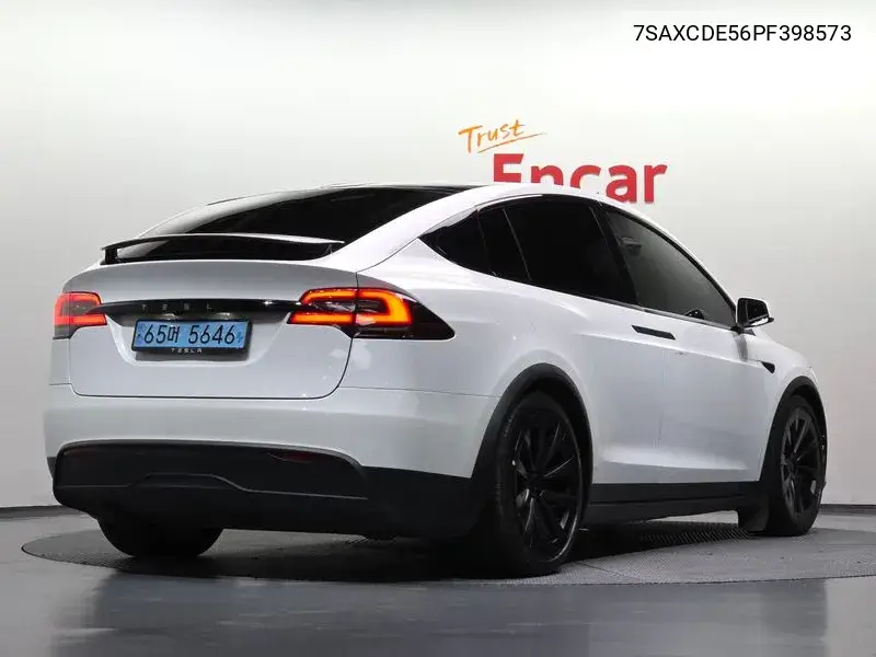 2023 Model X Awd