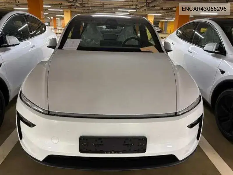 2026 Model Y Premium Rwd