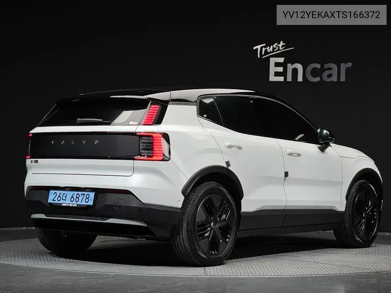 2025 Ex30 크로스 컨트리 퍼포먼스 울트라
